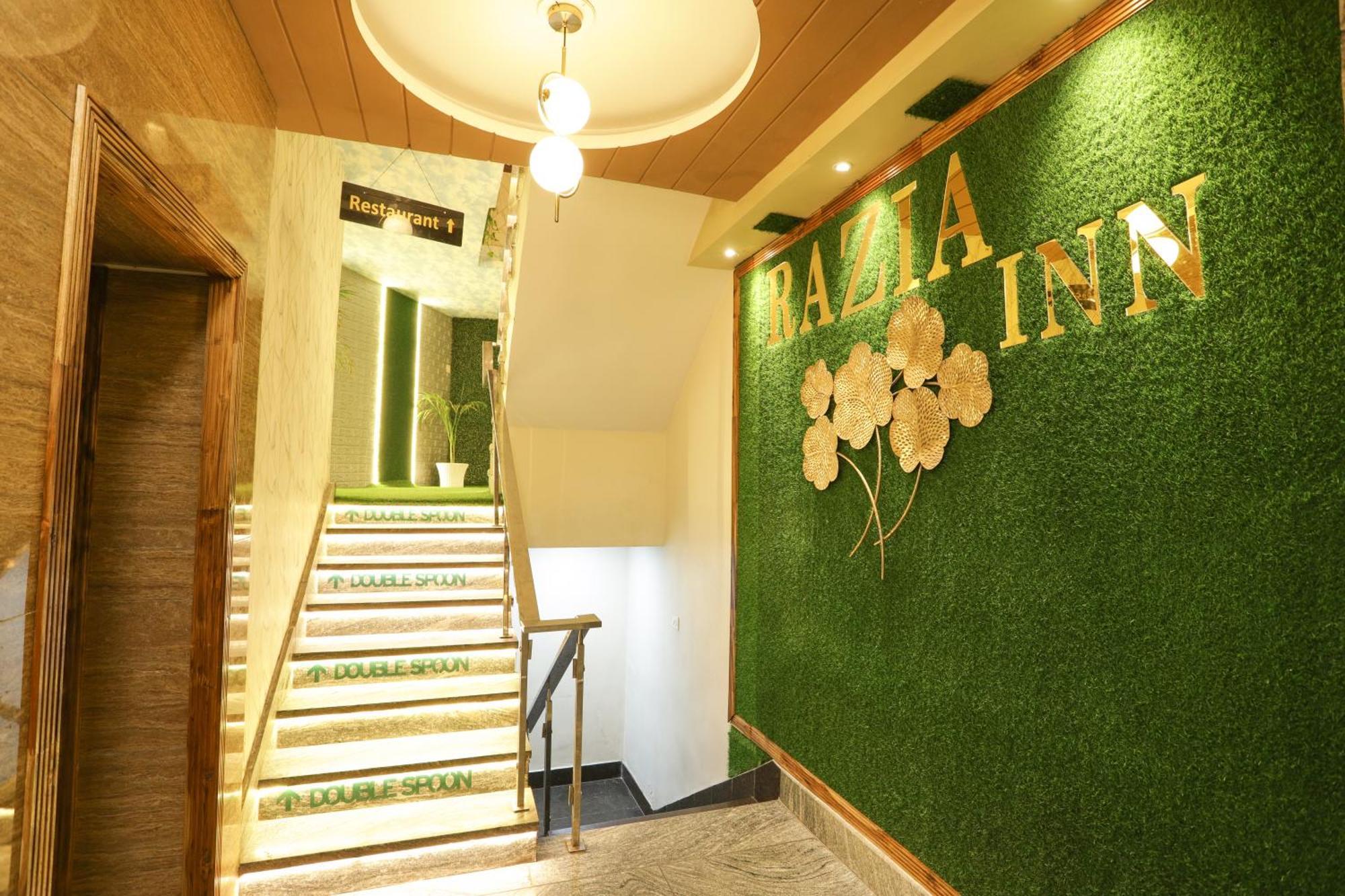 Hotel Razia Inn Hisār エクステリア 写真