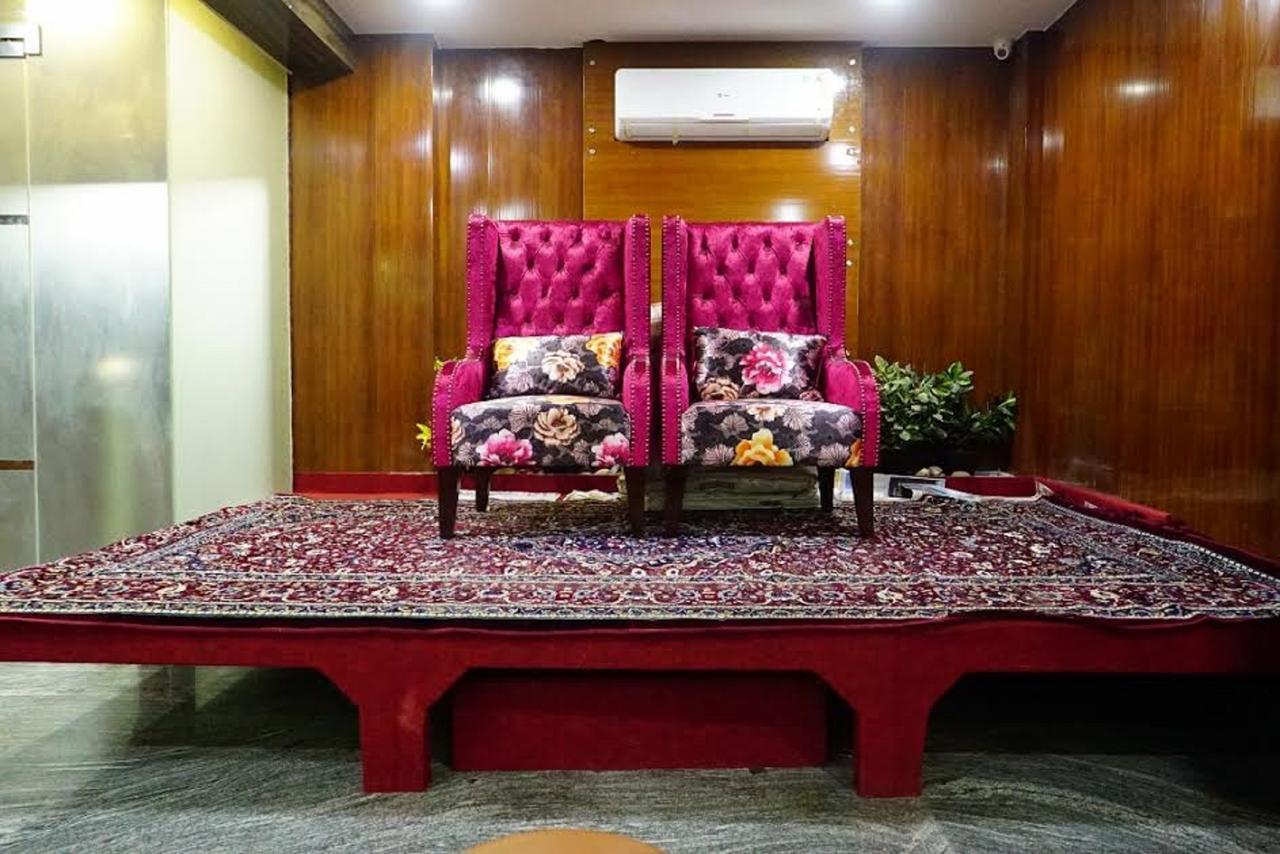 Hotel Razia Inn Hisār エクステリア 写真